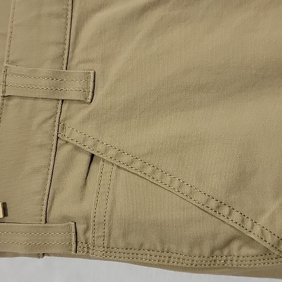 Men's Rugged Flex Relaxed Fit Canvas Cargo Shorts, Khaki, Size 33, NWOT - Picture 7 of 13